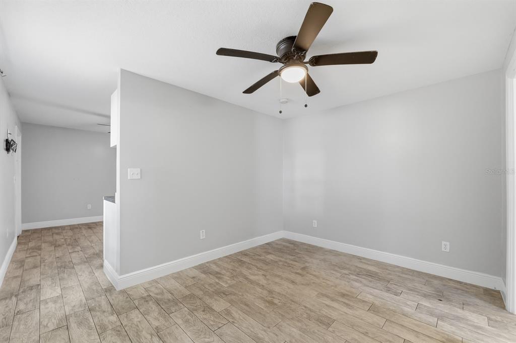 15509 Casey Rd Extension, Unit B Tampa, FL 33624 - Photo 3 of 28