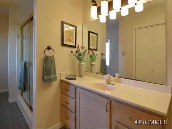 184 Cherokee Road Asheville, NC 28804 - Photo 15 of 19 Gallery Image 15