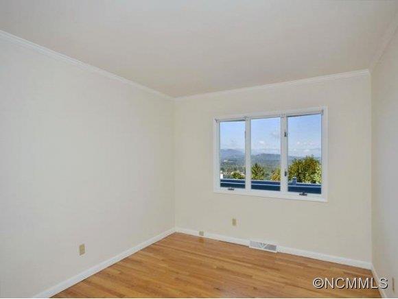 184 Cherokee Road Asheville, NC 28804 - Photo 16 of 19 Gallery Image 16