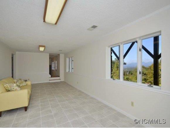 184 Cherokee Road Asheville, NC 28804 - Photo 19 of 19 Gallery Image 19