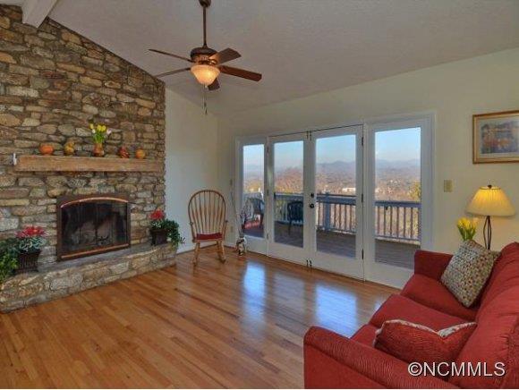 184 Cherokee Road Asheville, NC 28804 - Photo 5 of 19 Gallery Image 5