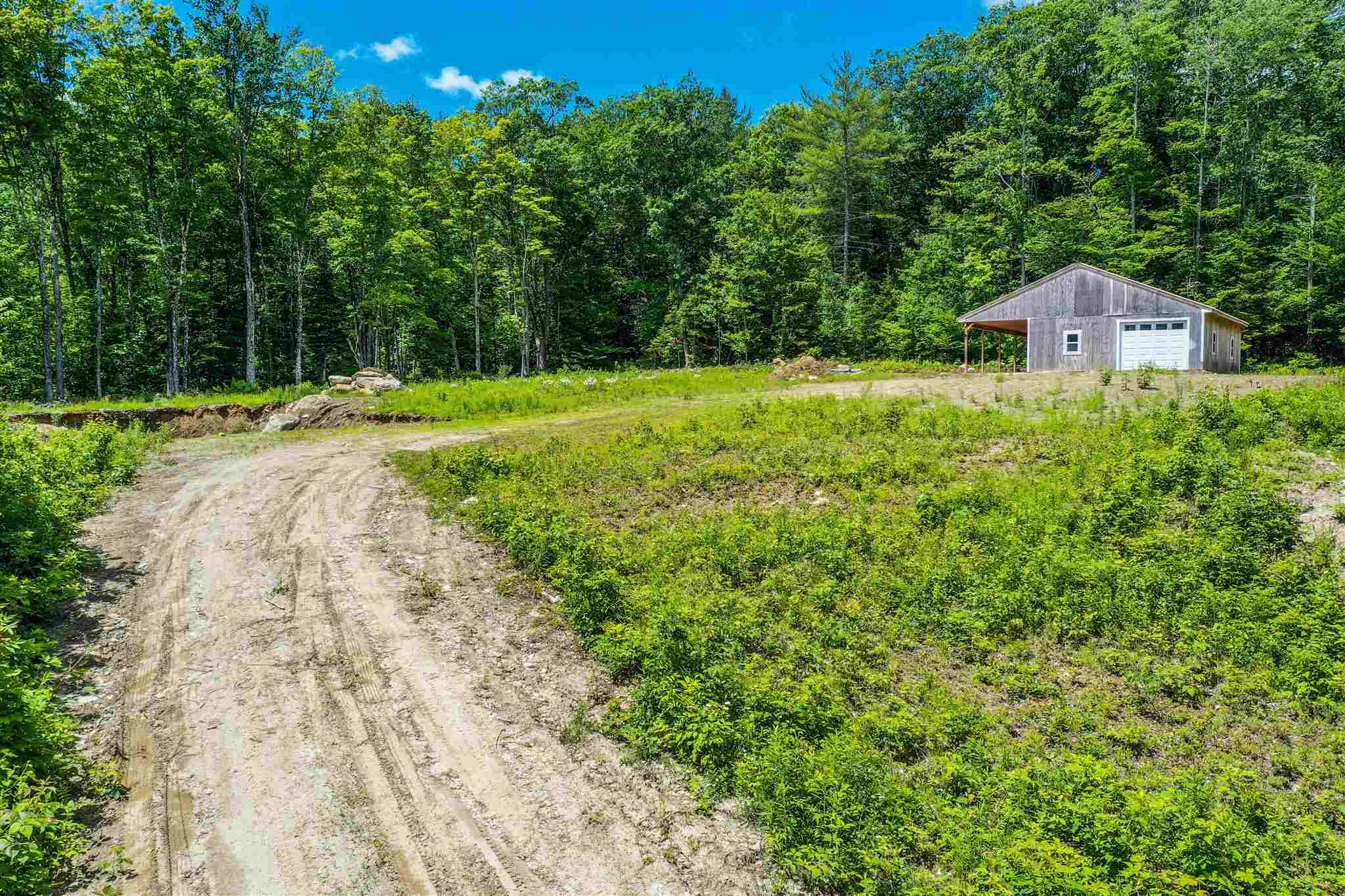 16 Redwater Road Croydon, NH 03773 - Photo 2 of 8