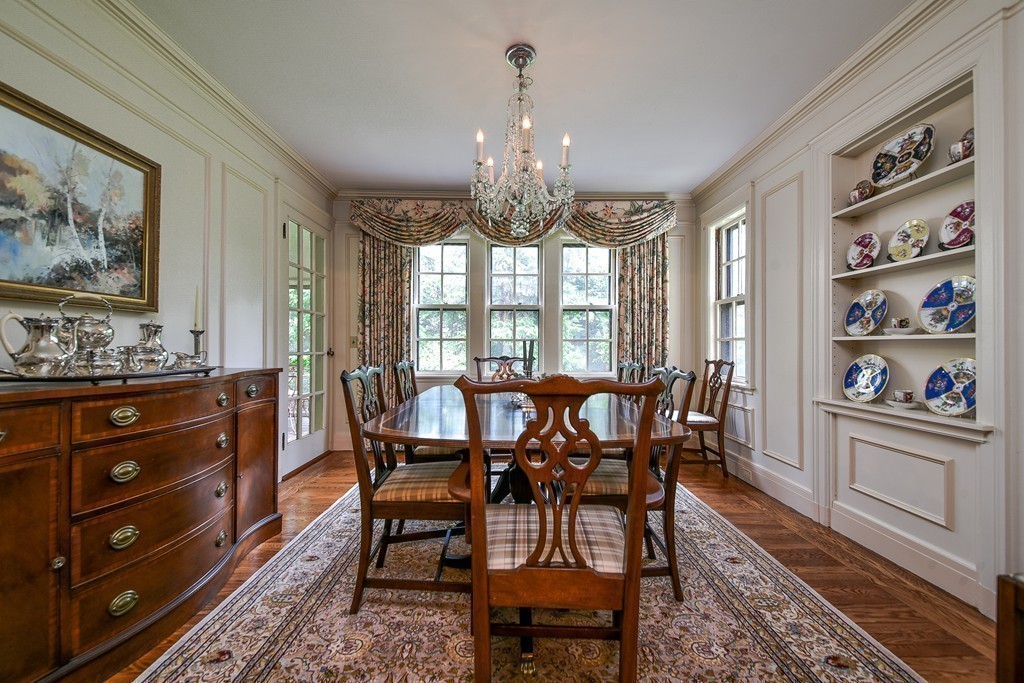 18 Whiting Road Wellesley, MA 02481 - Photo 11 of 24