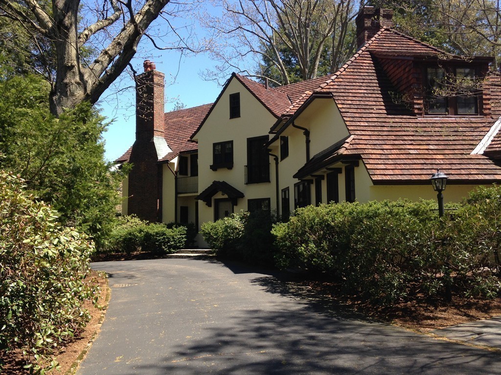 18 Whiting Road Wellesley, MA 02481 - Photo 23 of 24