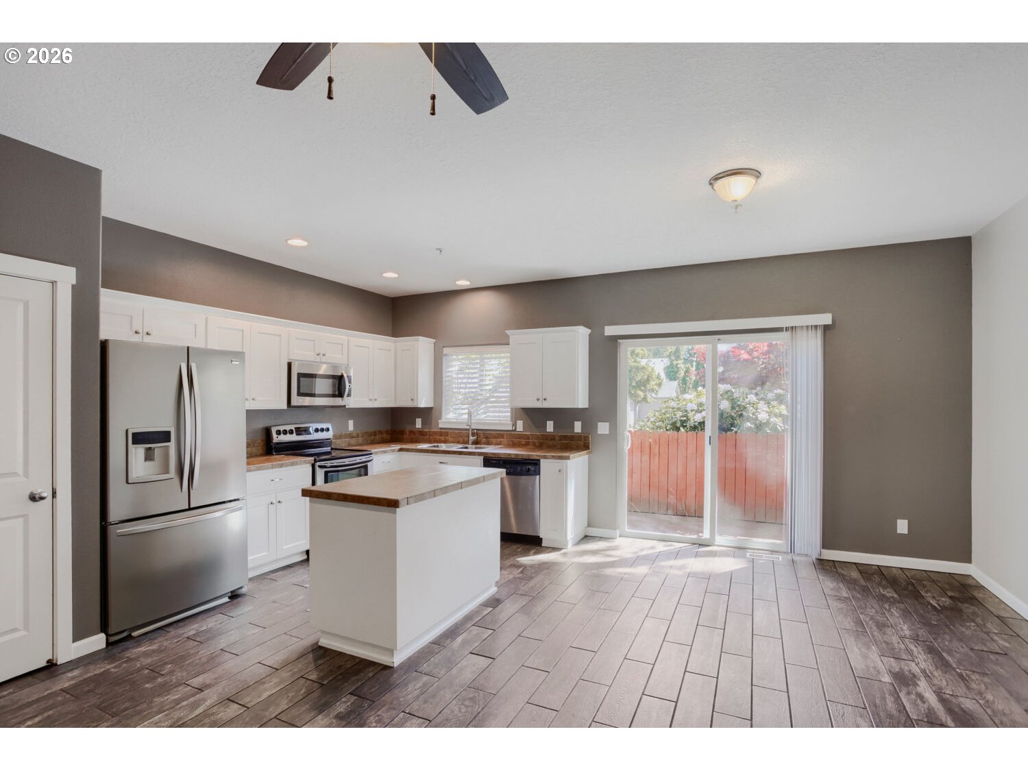 14980 Southwest Conor Circle Beaverton, OR 97006 - Photo 11 of 27