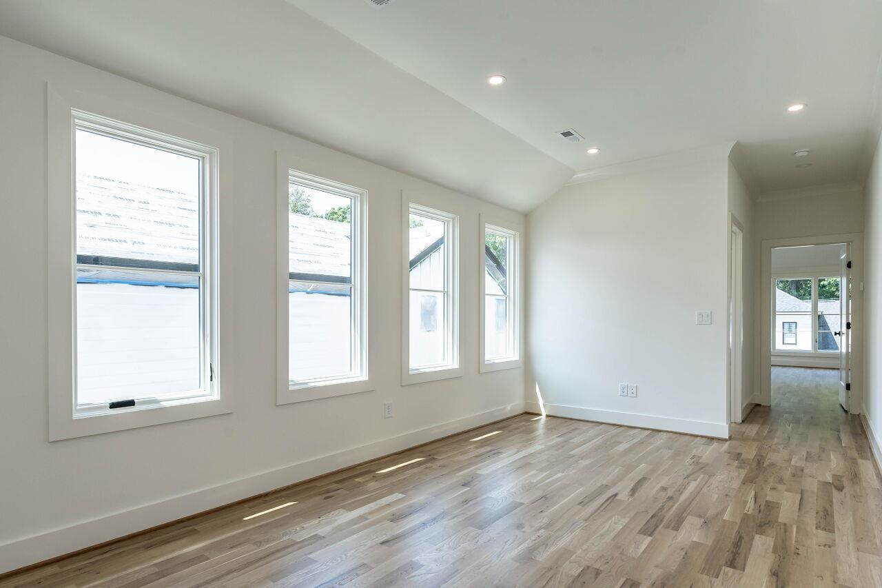 1506 Scales Street Raleigh, NC 27608 - Photo 45 of 60 Photo 34