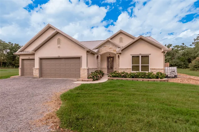 $1,085,000 | 2803 Fm 2158, Midway, TX 75852