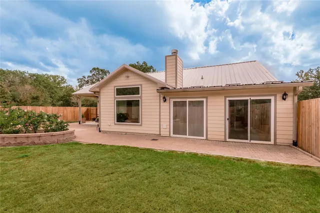 $1,085,000 | 2803 Fm 2158, Midway, TX 75852
