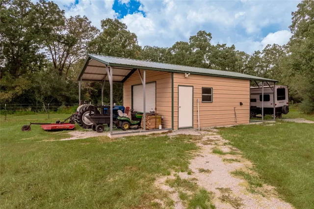 $1,085,000 | 2803 Fm 2158, Midway, TX 75852