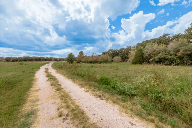 $1,085,000 | 2803 Fm 2158, Midway, TX 75852