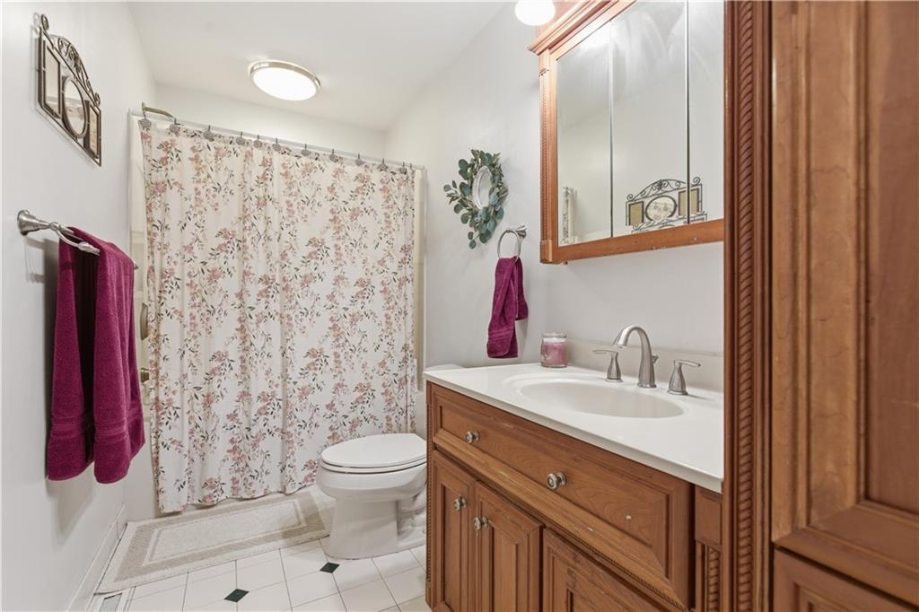 419 Patsy Drive Gibsonia, PA 15044 - Photo 20 of 34