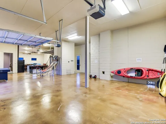 a view of a indoor garage