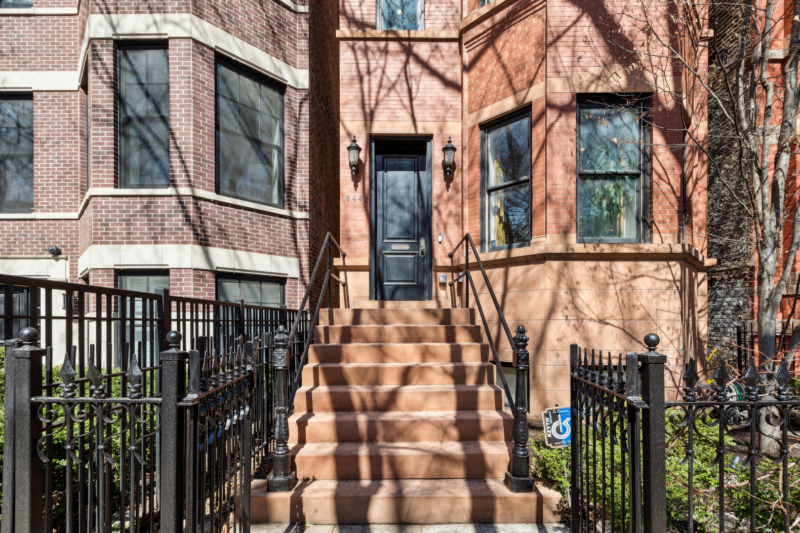 844 West Webster Avenue Chicago, IL 60614 - Photo 2 of 36