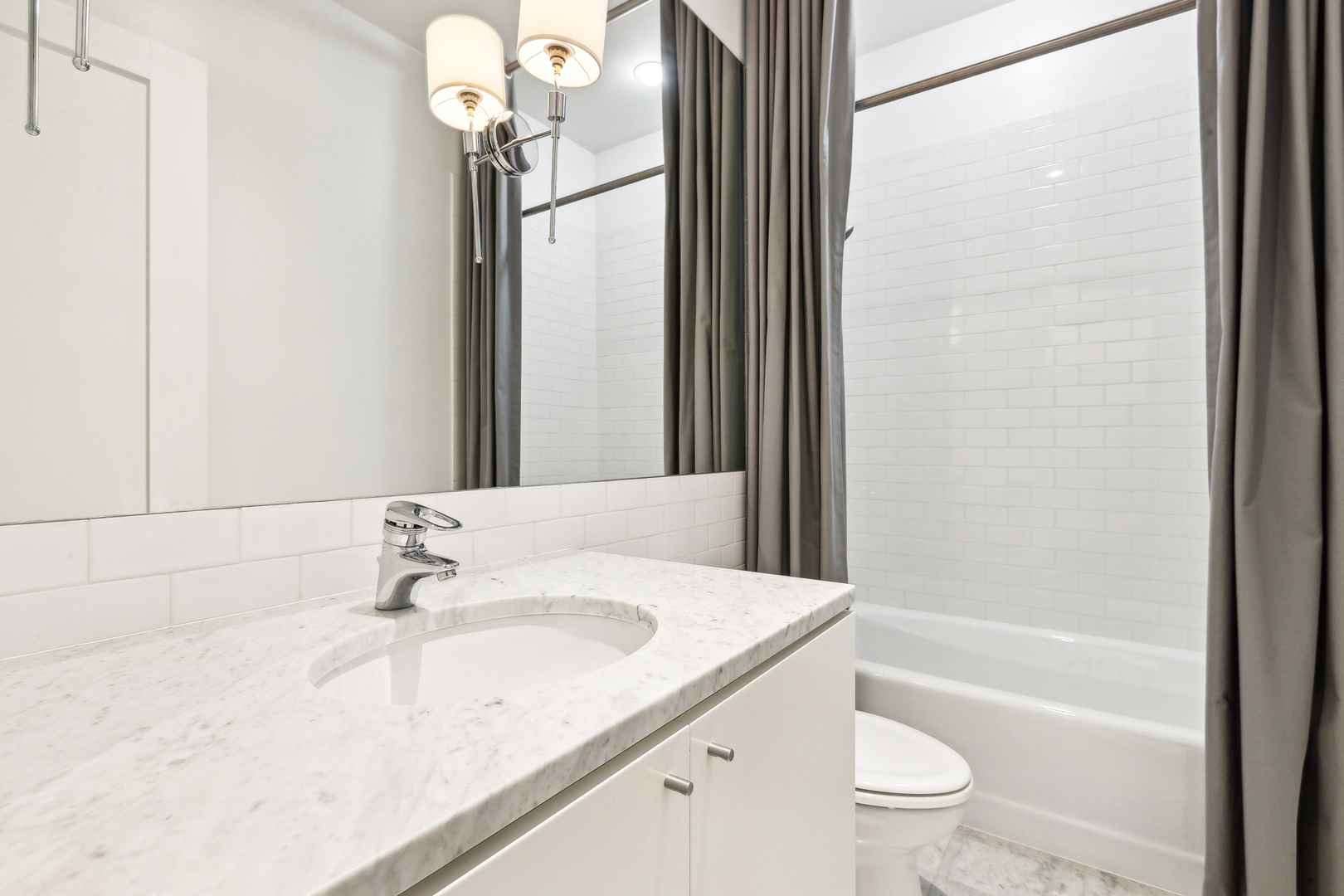844 West Webster Avenue Chicago, IL 60614 - Photo 26 of 36