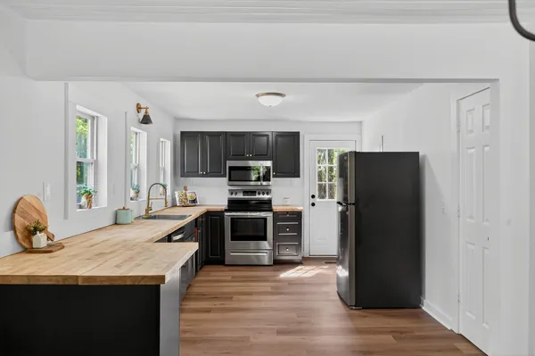$285,000 | 1586 Highway 15, St. George, SC 29477