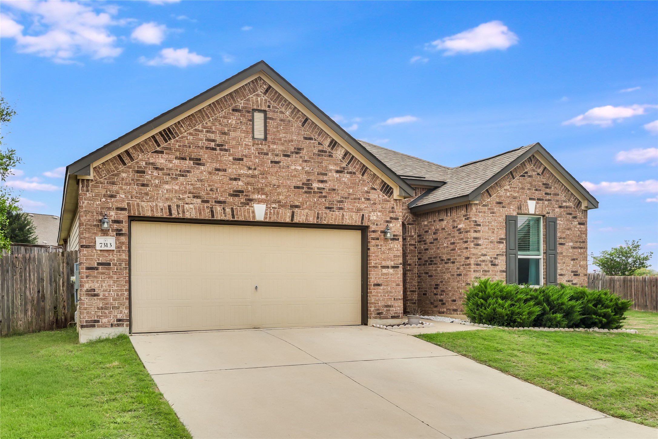 7313 Kilday Cove Austin, TX 78744 - Photo 2 of 18
