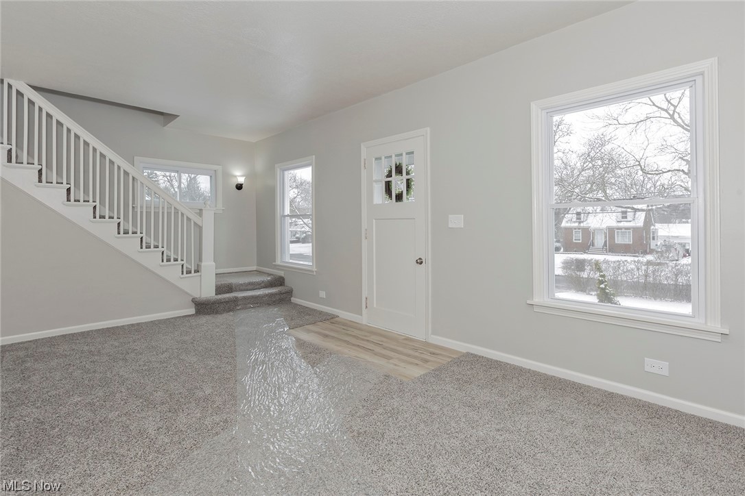 1515 Sunview Road Cleveland, OH 44124 - Photo 10 of 44