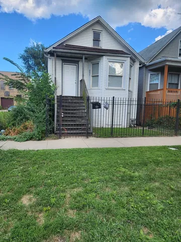 $110,000 | 8825 South Exchange Avenue, Chicago, IL 60617
