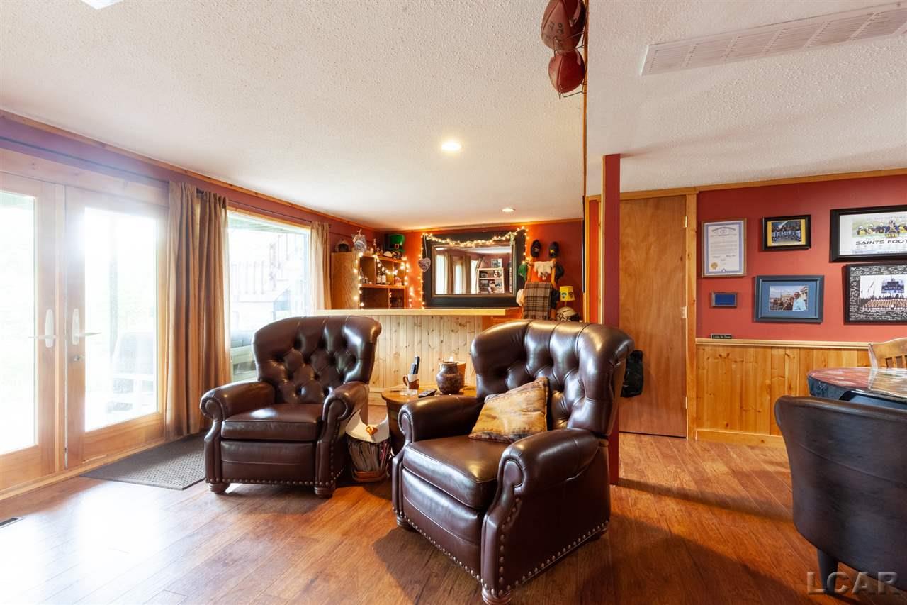 3041 Spielman Road Adrian, MI 49221 - Photo 16 of 48 31354869-15.JPG