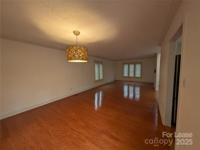 $2,900 | 3023 Shallowood Lane, Charlotte, NC 28277