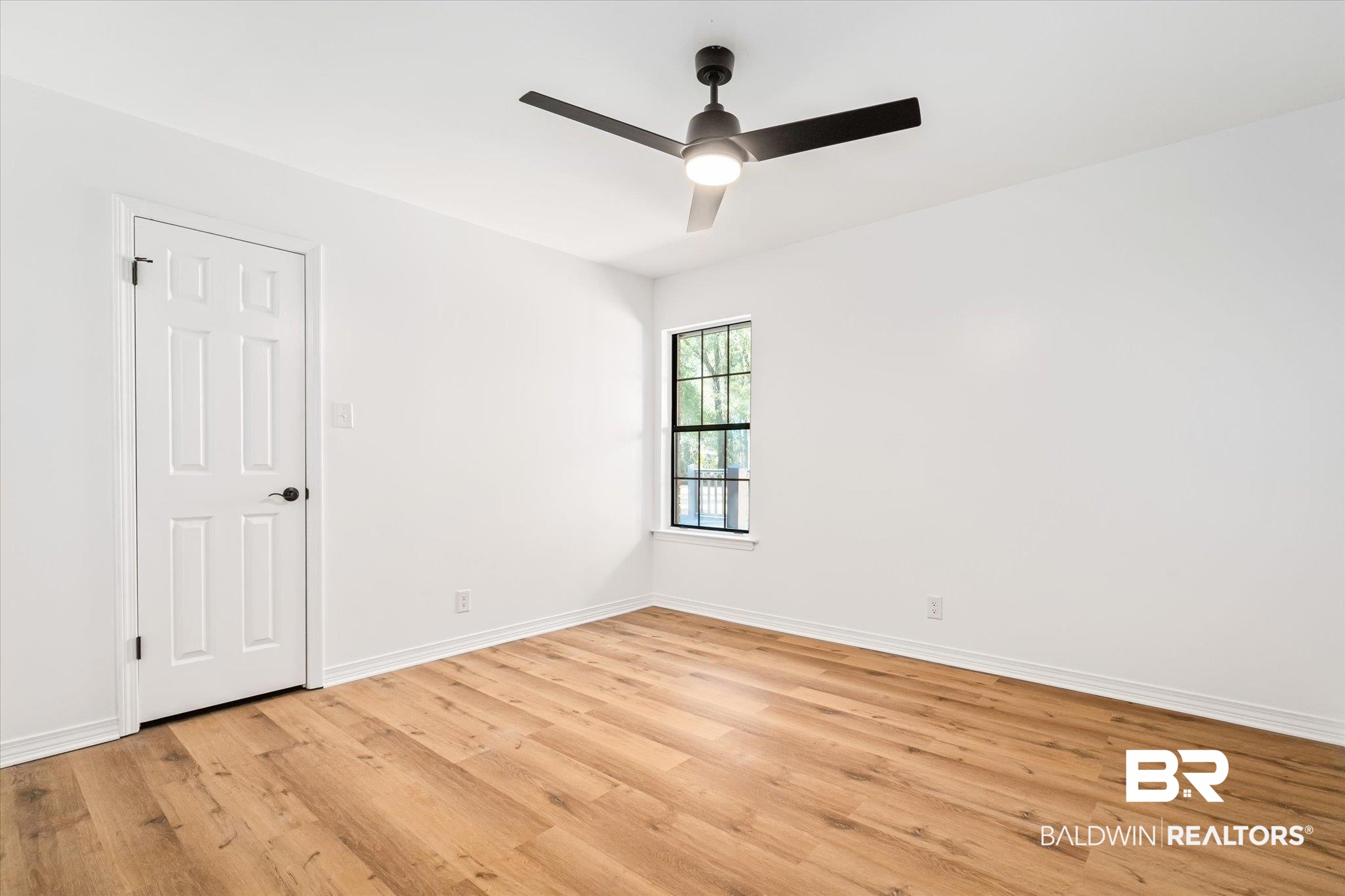9853 Lakeview Road Bay Minette, AL 36507 - Photo 15 of 19