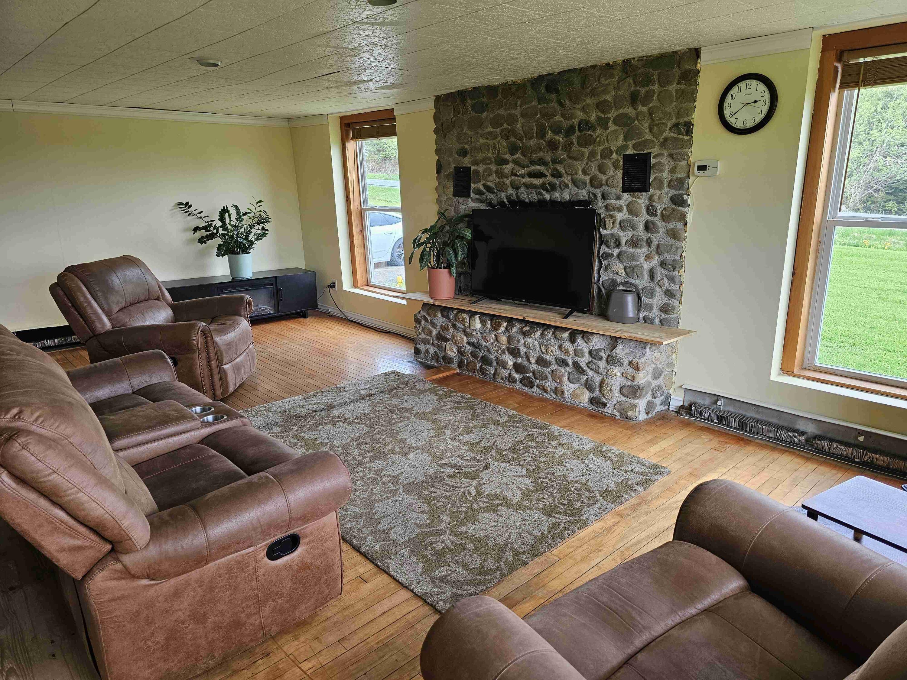 393 Main Street Limestone, ME 04750 - Photo 11 of 32 20250522_143924.SMALL