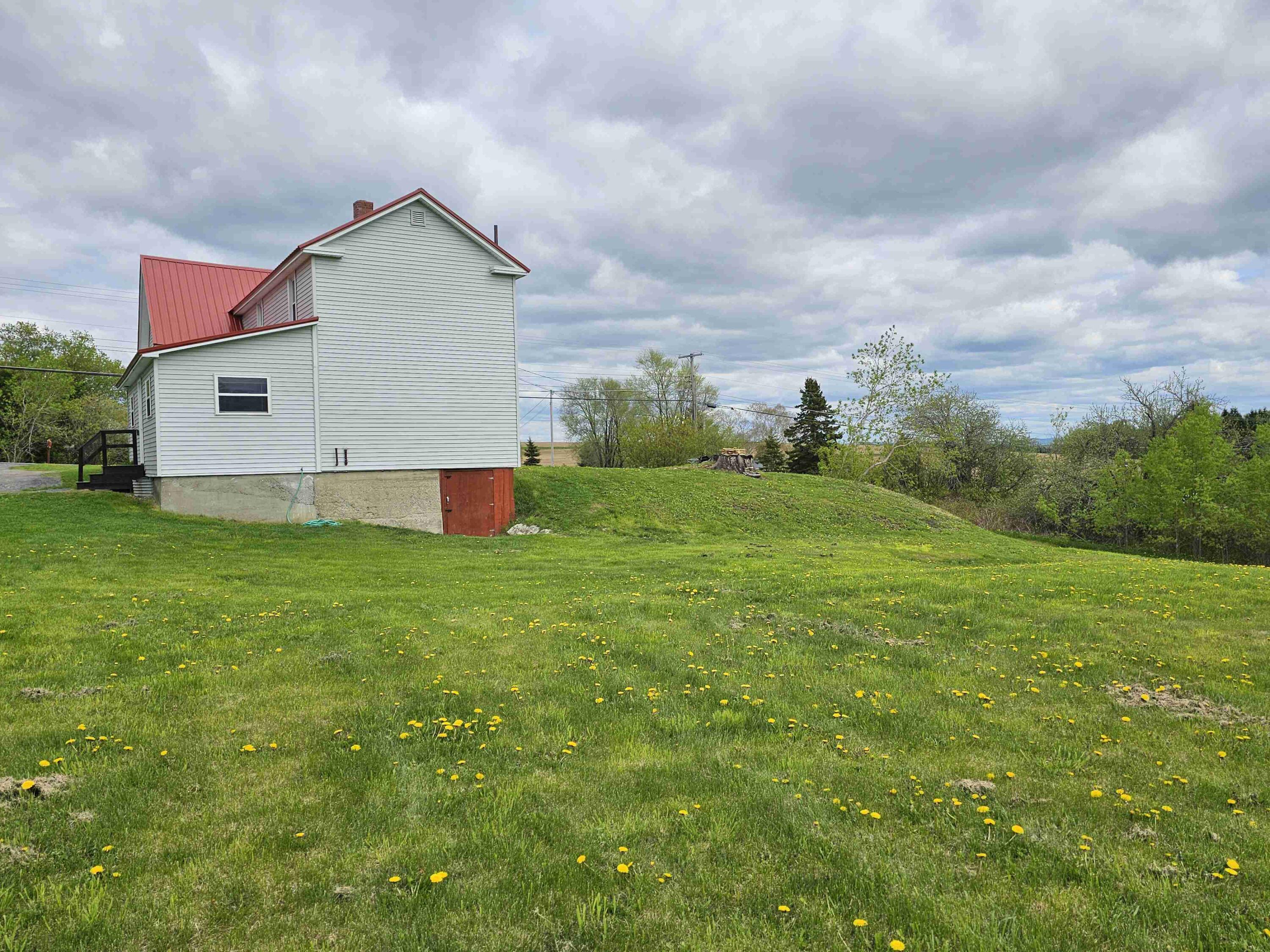 393 Main Street Limestone, ME 04750 - Photo 29 of 32 20250522_145602.SMALL