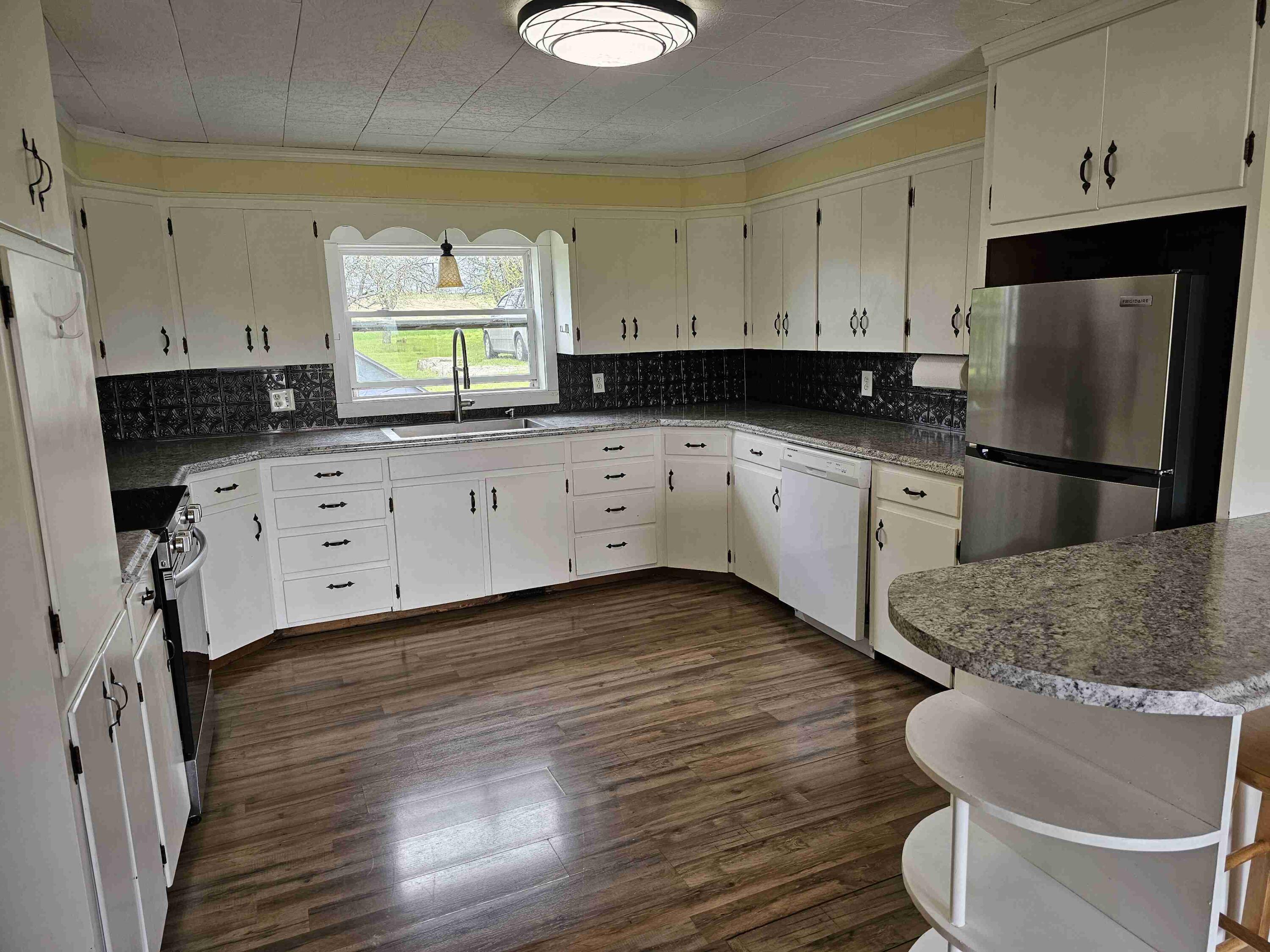 393 Main Street Limestone, ME 04750 - Photo 3 of 32 20250522_143752.SMALL