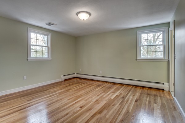 18 Robin Road Reading, MA 01867 - Photo 19 of 30 Gallery Image 19