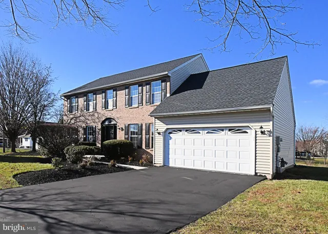 $789,900 | 110 Greenfield Lane, Warrington, PA 18976