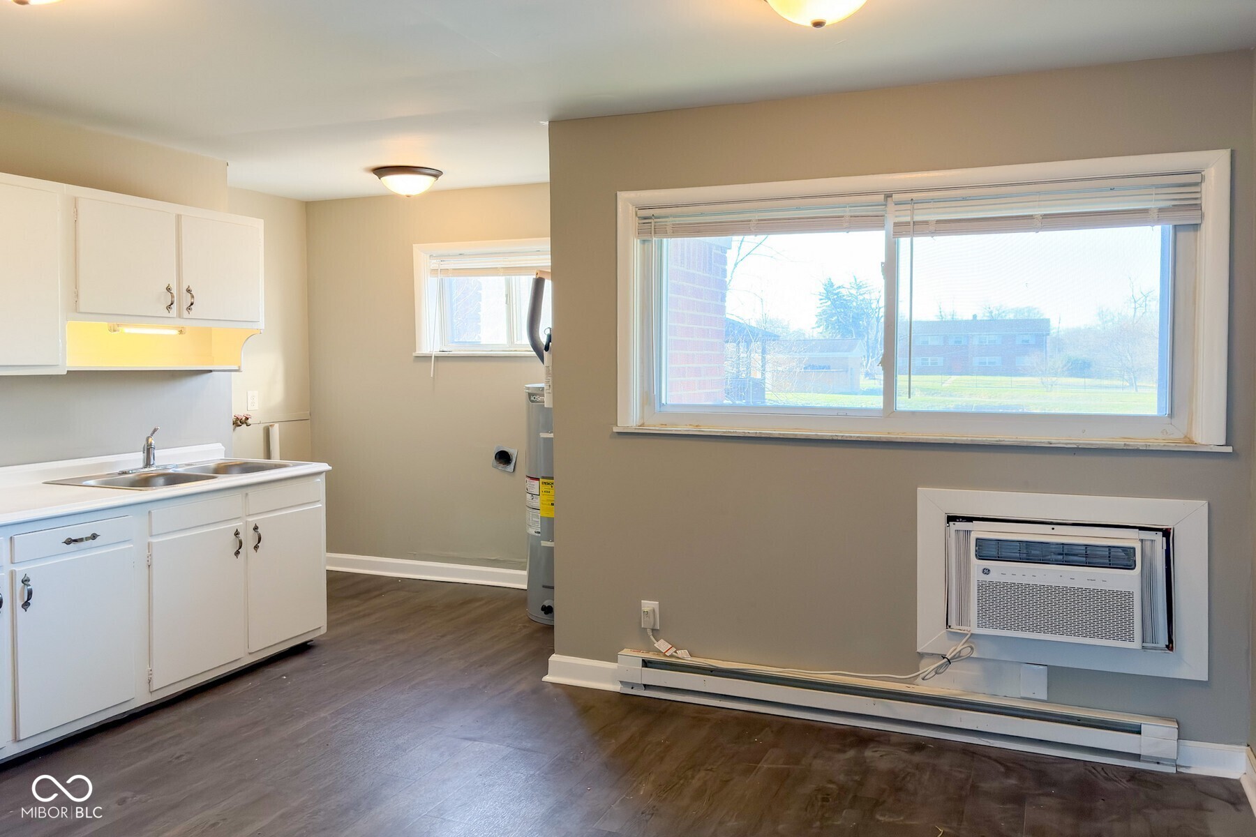 5905 Devington Road, Unit 3 Indianapolis, IN 46226 - Photo 4 of 16