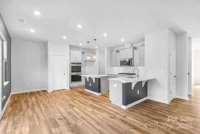 $630,000 | 3028 Virginia Trl Court, Fort Mill, SC 29715