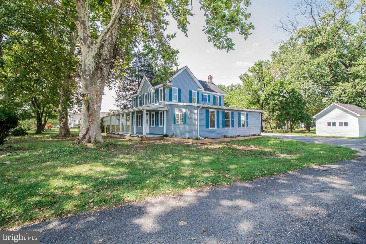 6920 Ebenezer Road Baltimore, MD 21220 - Photo 4 of 42 Right Side View