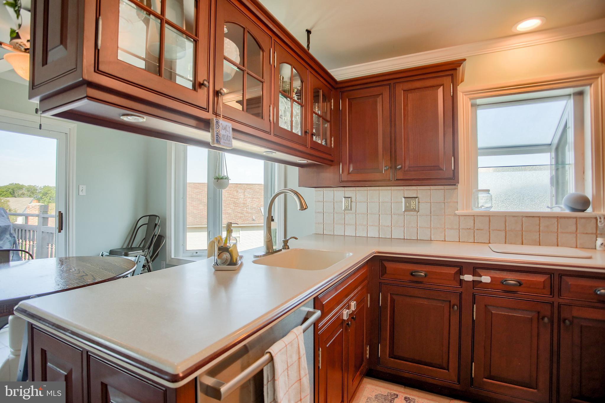 8 Overview Court Reading, PA 19607 - Photo 10 of 36 Additional Kitchen