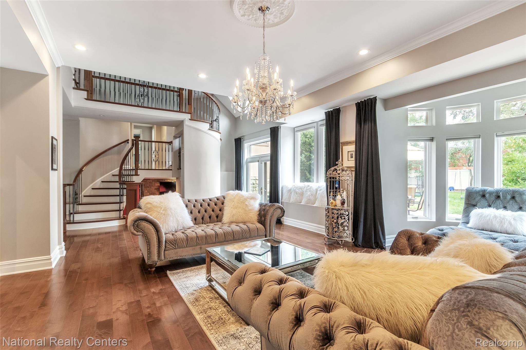 4530 Pickering Road Bloomfield Hills, MI 48301 - Photo 15 of 87 Lang-Estates-Clarkston-4530-Pickering-Rd-Luxury-Home-For-Sale-Bloomfield-Hills (15).jpg