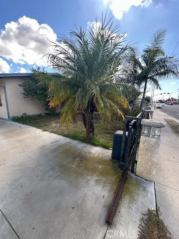 $5,000 | 13652 Edwards Street, Westminster, CA 92683