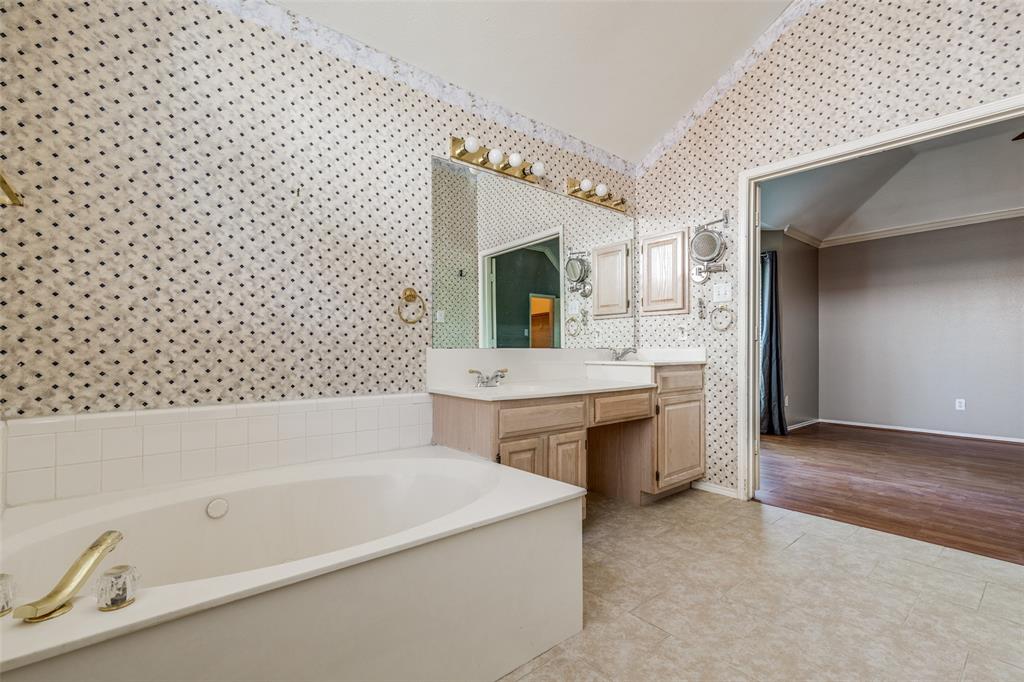 4232 Briarbend Road Dallas, TX 75287 - Photo 11 of 27