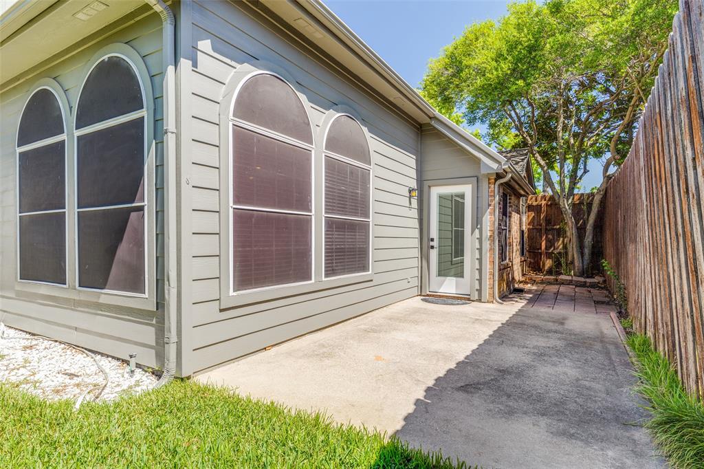 4232 Briarbend Road Dallas, TX 75287 - Photo 16 of 27