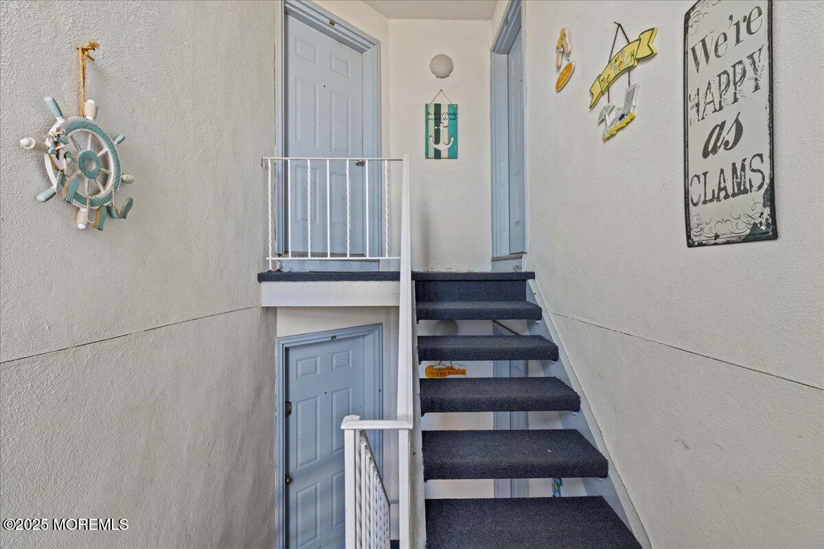 30 Dune Terrace Seaside Heights, NJ 08751 - Photo 25 of 42 a view of entryway