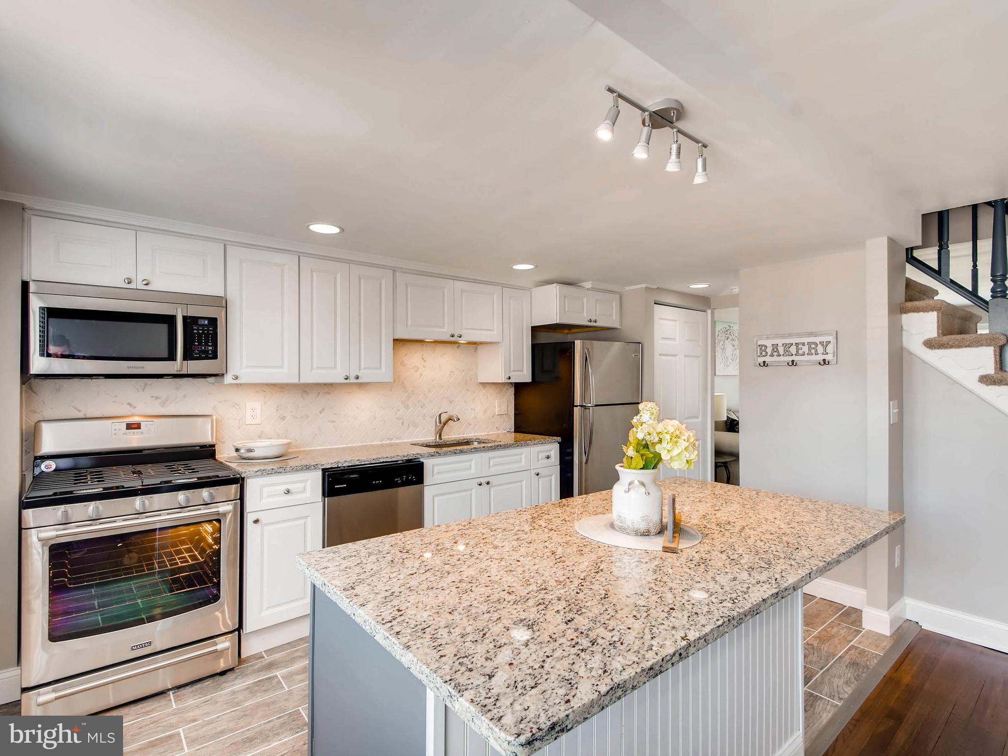 1722 Melbourne Road Baltimore, MD 21222 - Photo 7 of 21 Custom Gourmet Kitchen w/ Center Island