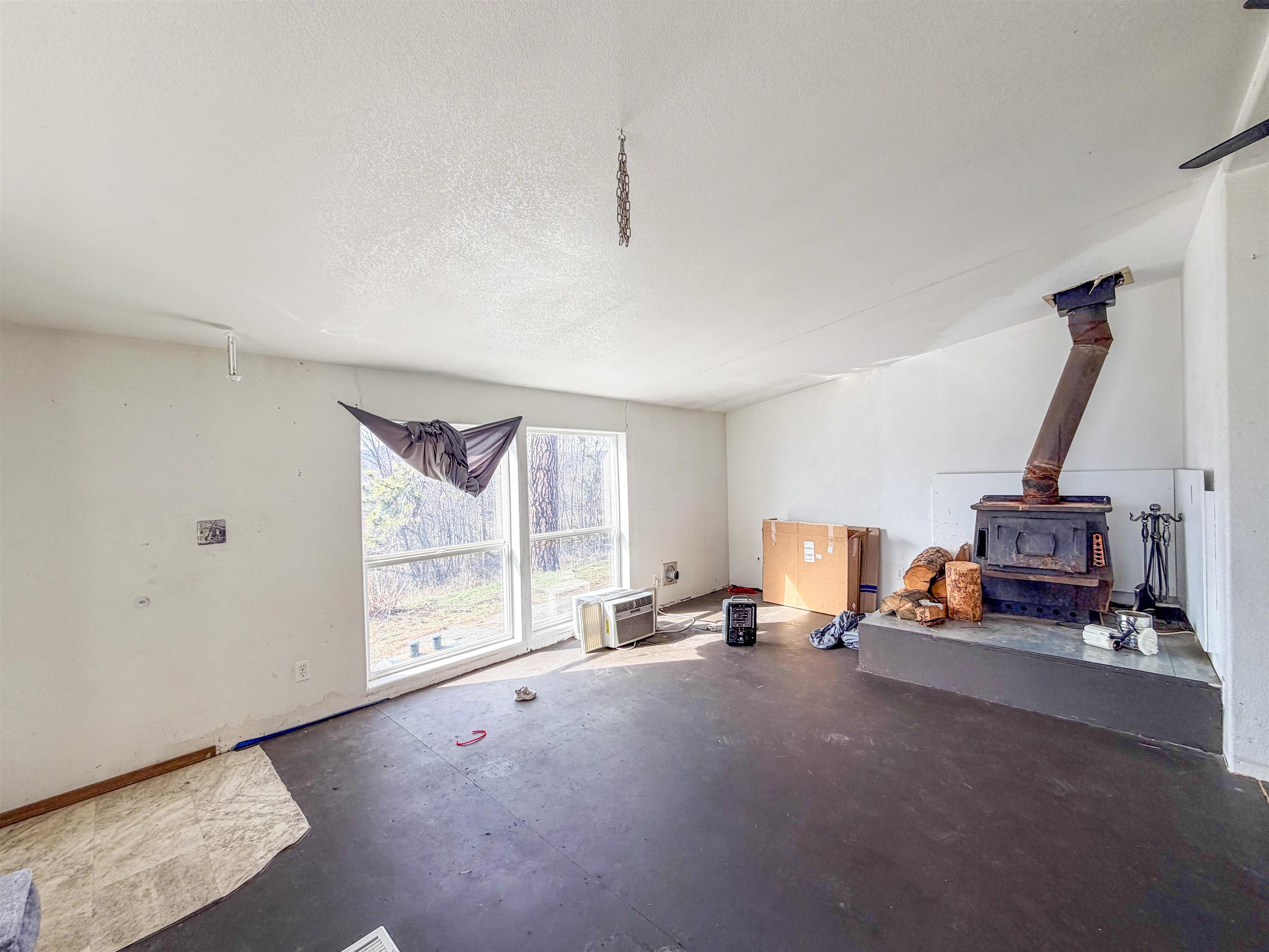 2897 McNitt Road Kettle Falls, WA 99141 - Photo 11 of 42