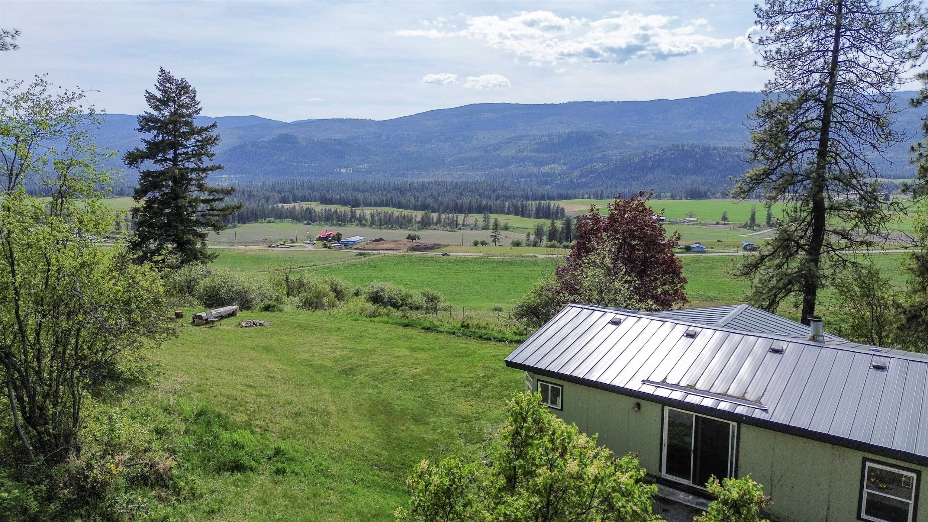 2897 McNitt Road Kettle Falls, WA 99141 - Photo 5 of 47