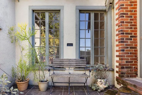 a living room filled with furniture