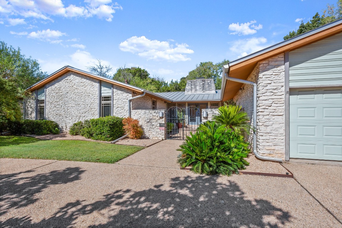 10504 Pinehurst Drive Austin, TX 78747 - Photo 1 of 1