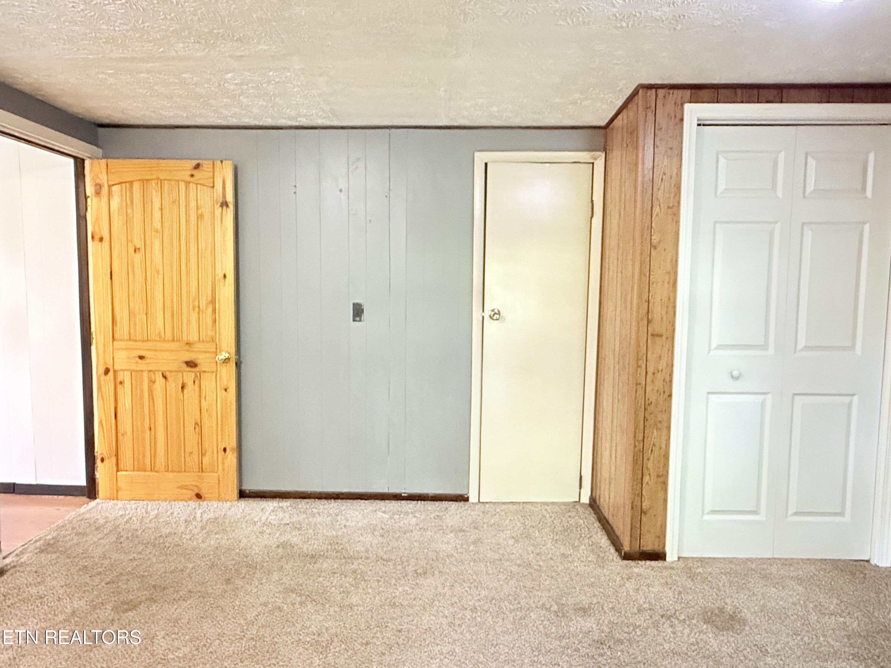 2391 Buffalo Road Oneida, TN 37841 - Photo 26 of 43 Primary Bedroom