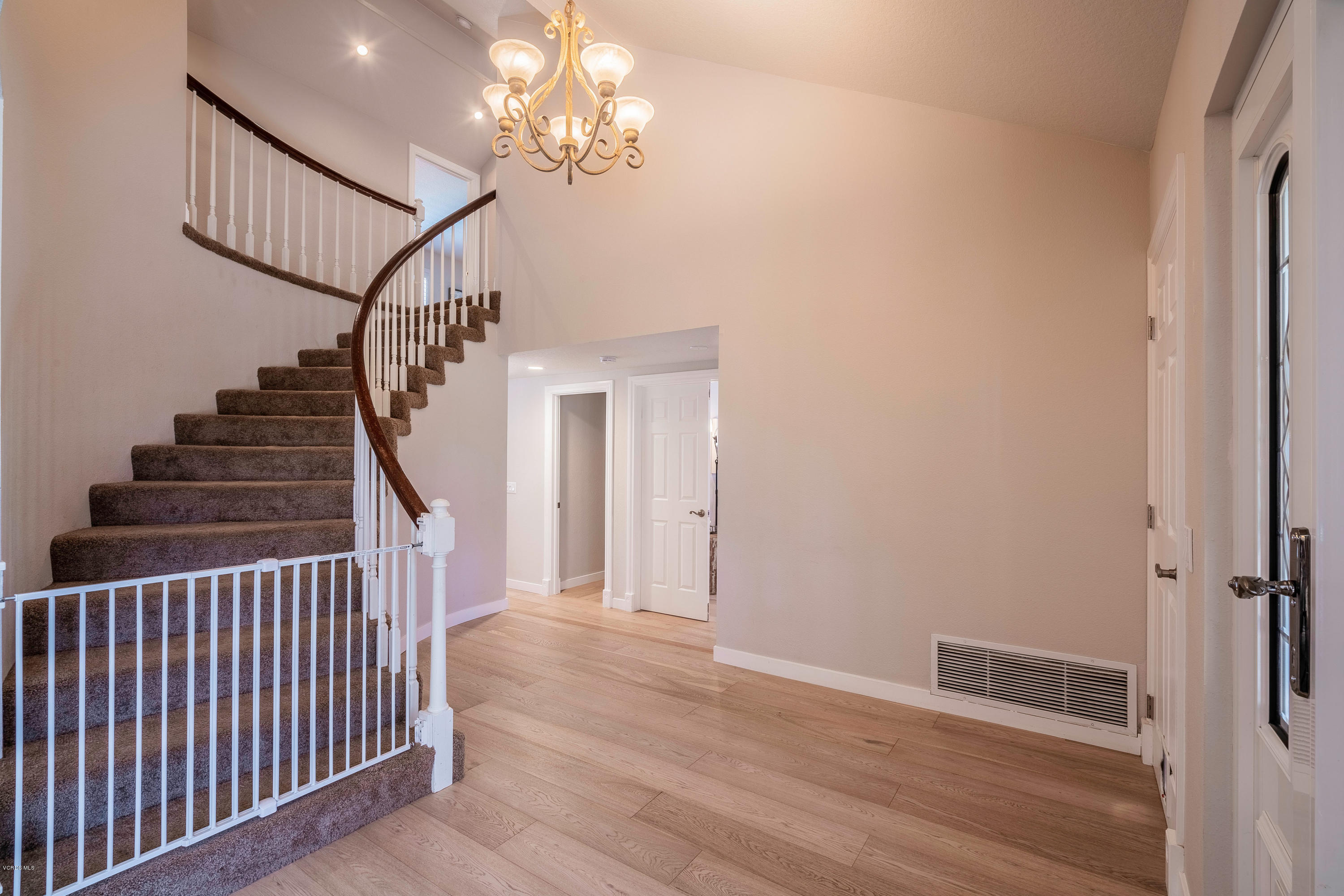 384 Valley Gate Rd Simi Valley-print-004