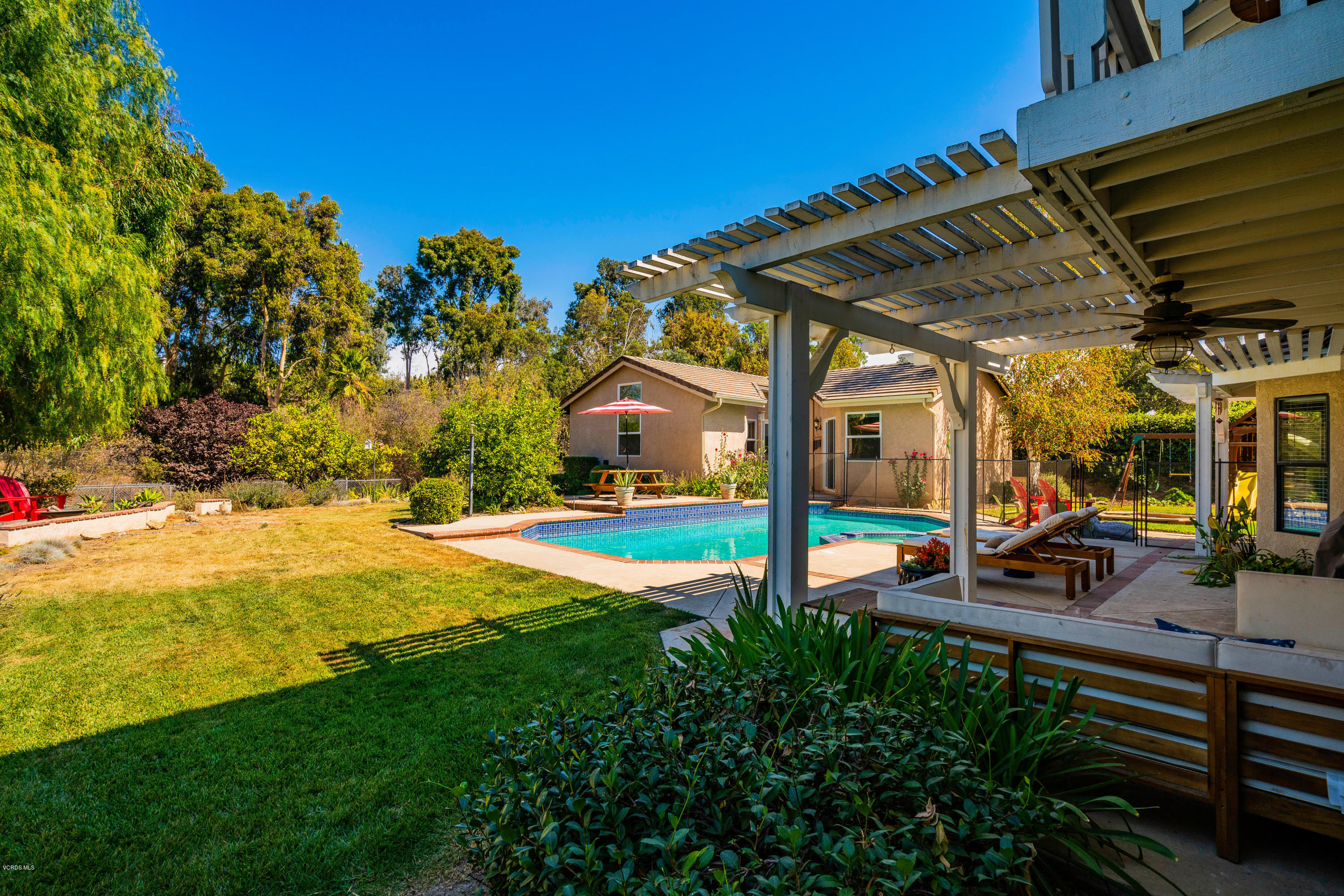 384 Valley Gate Road Simi Valley, CA 93065 - Photo 38 of 45 384 Valley Gate Rd Simi Valley-print-038