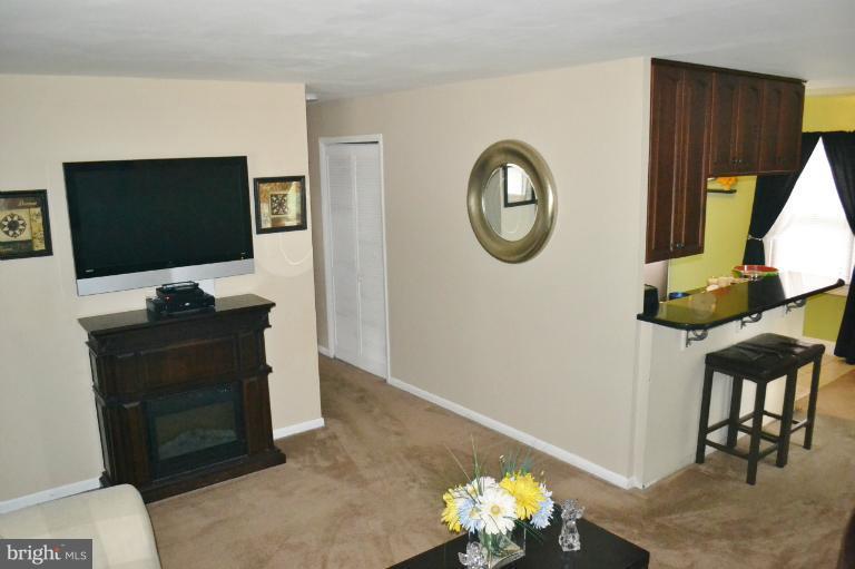 902 Shirley Manor Road Reisterstown, MD 21136 - Photo 5 of 16 Interior (General)