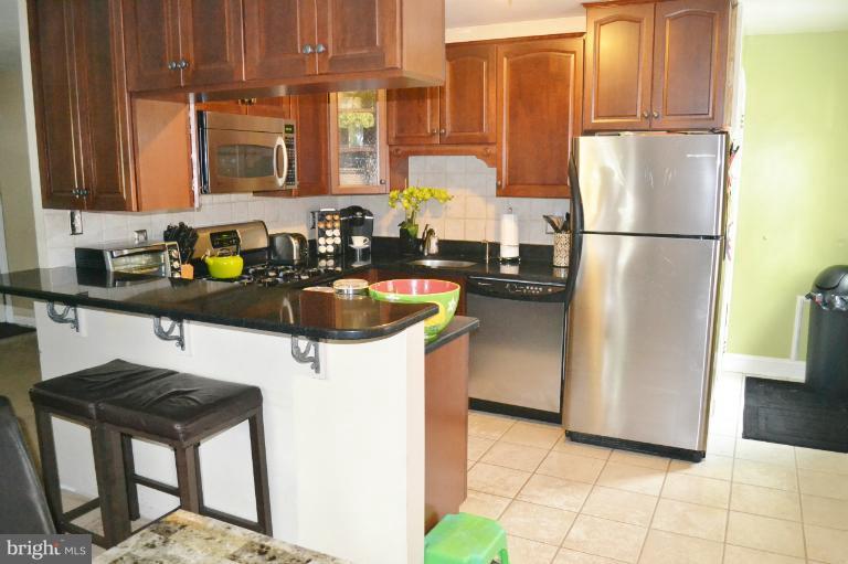902 Shirley Manor Road Reisterstown, MD 21136 - Photo 8 of 16 Kitchen