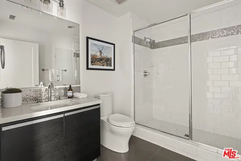 $1,895,000 | 310 Washington Boulevard, Unit 504, Marina del Rey, CA 90292